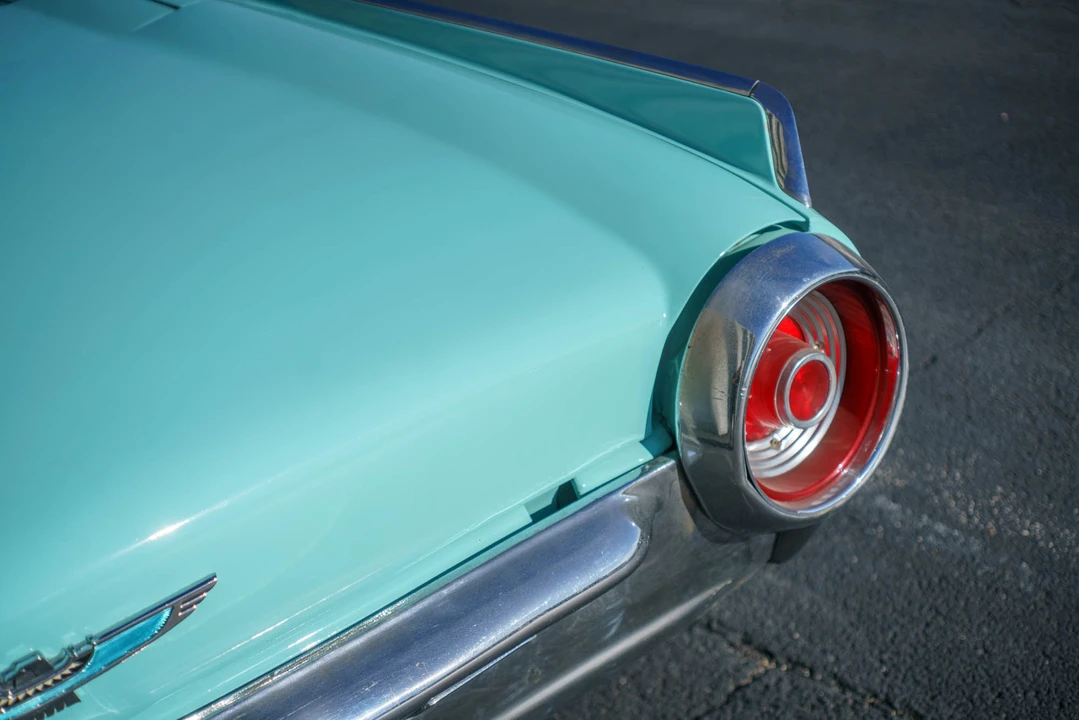 1962 Ford Thunderbird 3rd Gen - Image 29 of 31