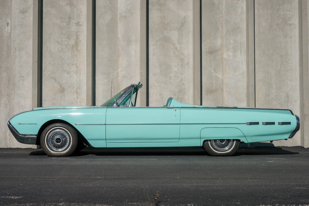 1962 Ford Thunderbird 3rd Gen - Image 4 of 31