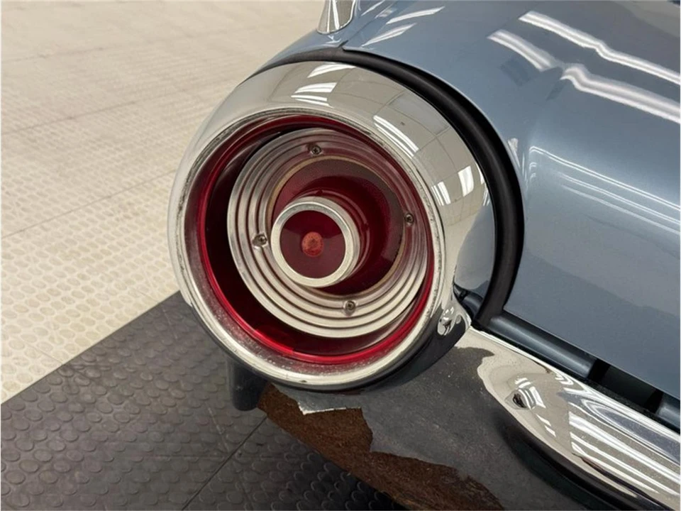 1962 Ford Thunderbird 3rd Gen - Image 22 of 31