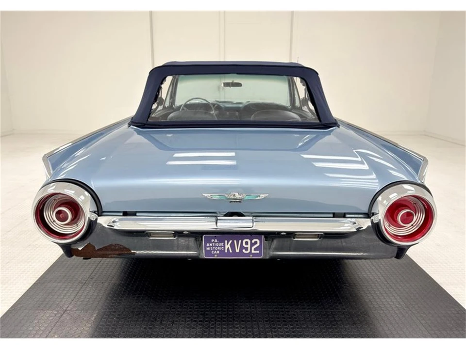 1962 Ford Thunderbird 3rd Gen - Image 7 of 31