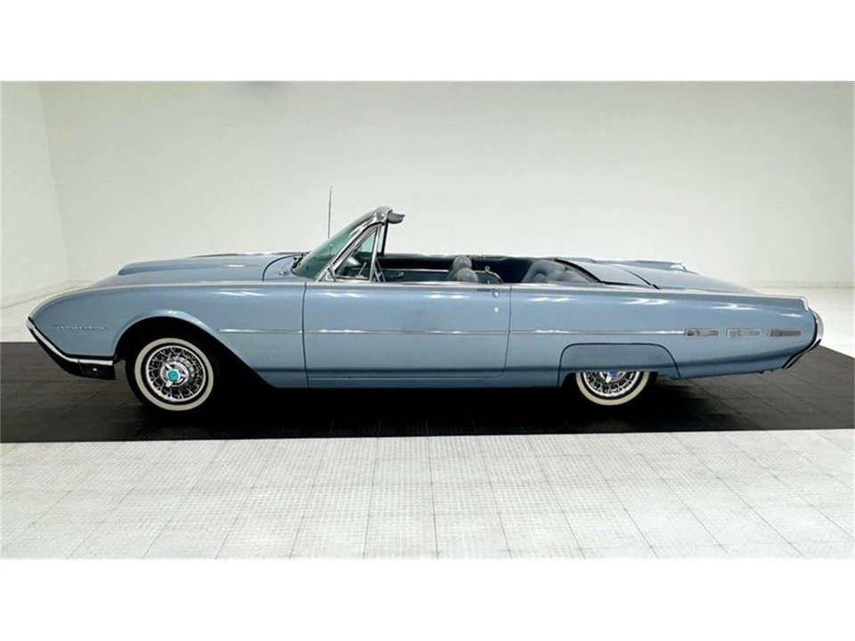 1962 Ford Thunderbird 3rd Gen - Image 4 of 31