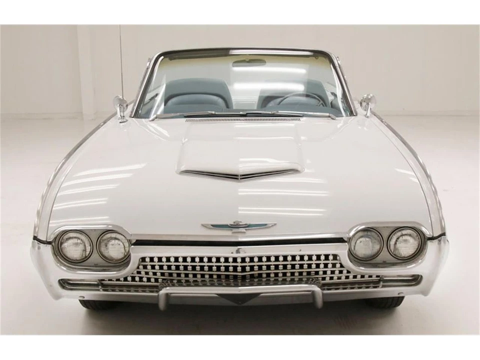 1962 Ford Thunderbird 3rd Gen - Image 15 of 31