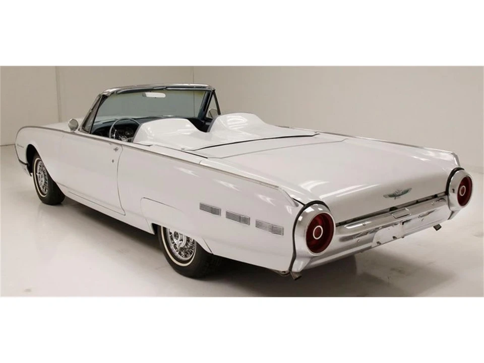 1962 Ford Thunderbird 3rd Gen - Image 6 of 31