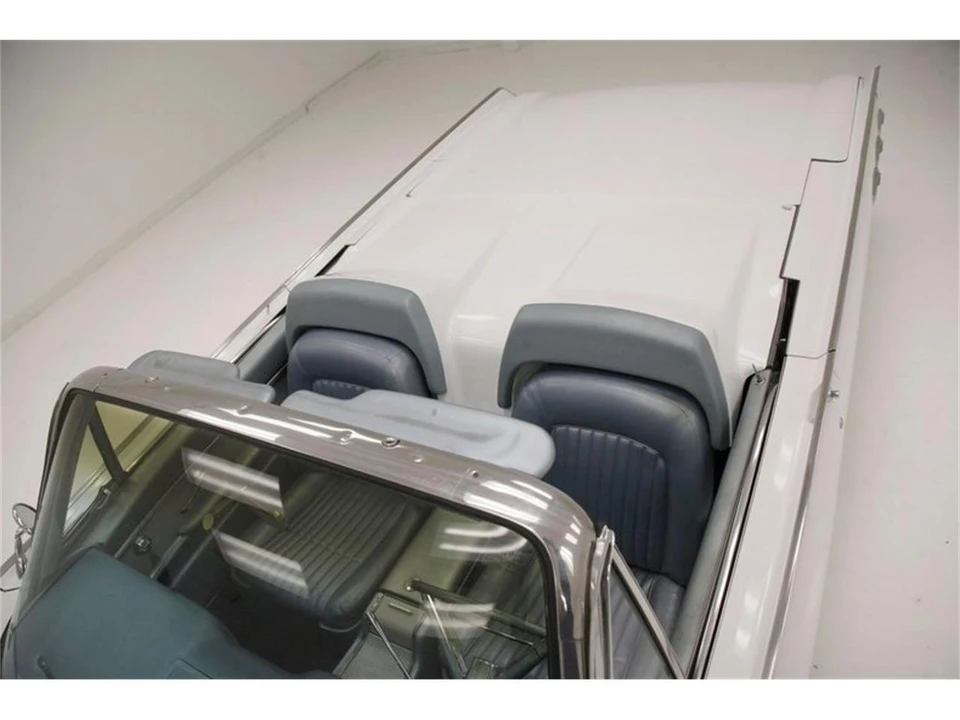 1962 Ford Thunderbird 3rd Gen - Image 24 of 31
