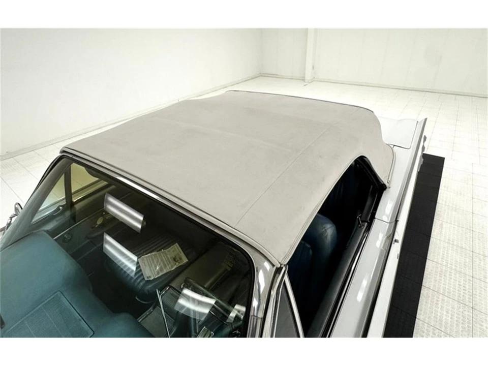 1962 Ford Thunderbird 3rd Gen - Image 23 of 31