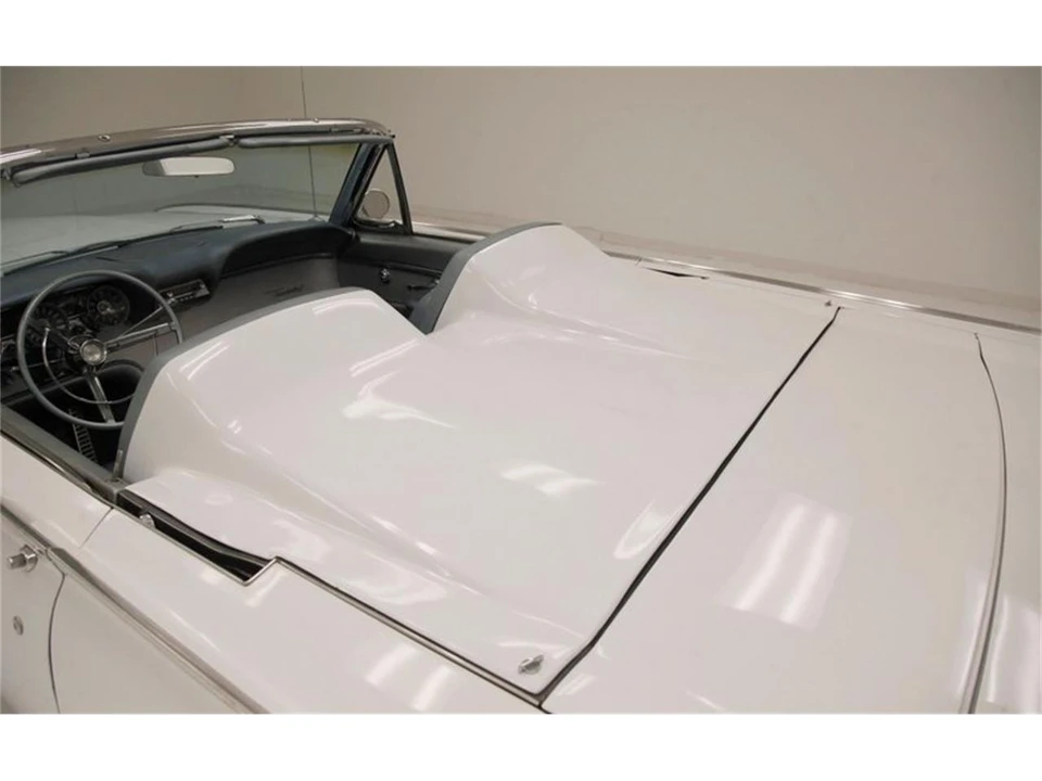 1962 Ford Thunderbird 3rd Gen - Image 29 of 31