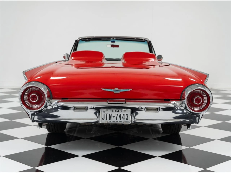 1962 Ford Thunderbird 3rd Gen - Image 4 of 15