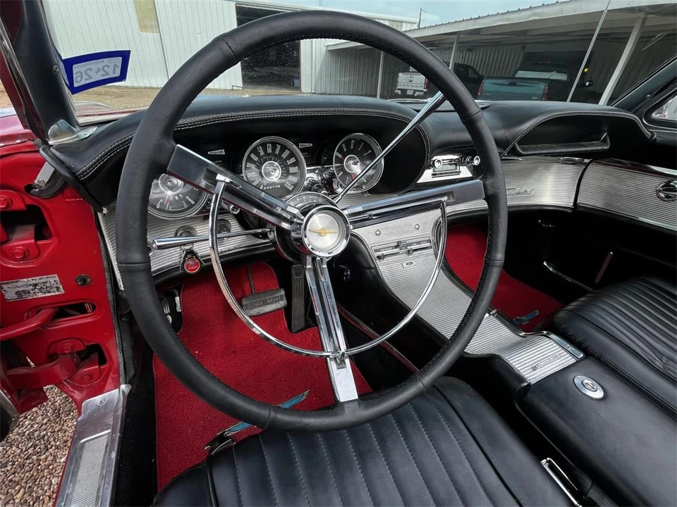 1962 Ford Thunderbird 3rd Gen - Image 10 of 15