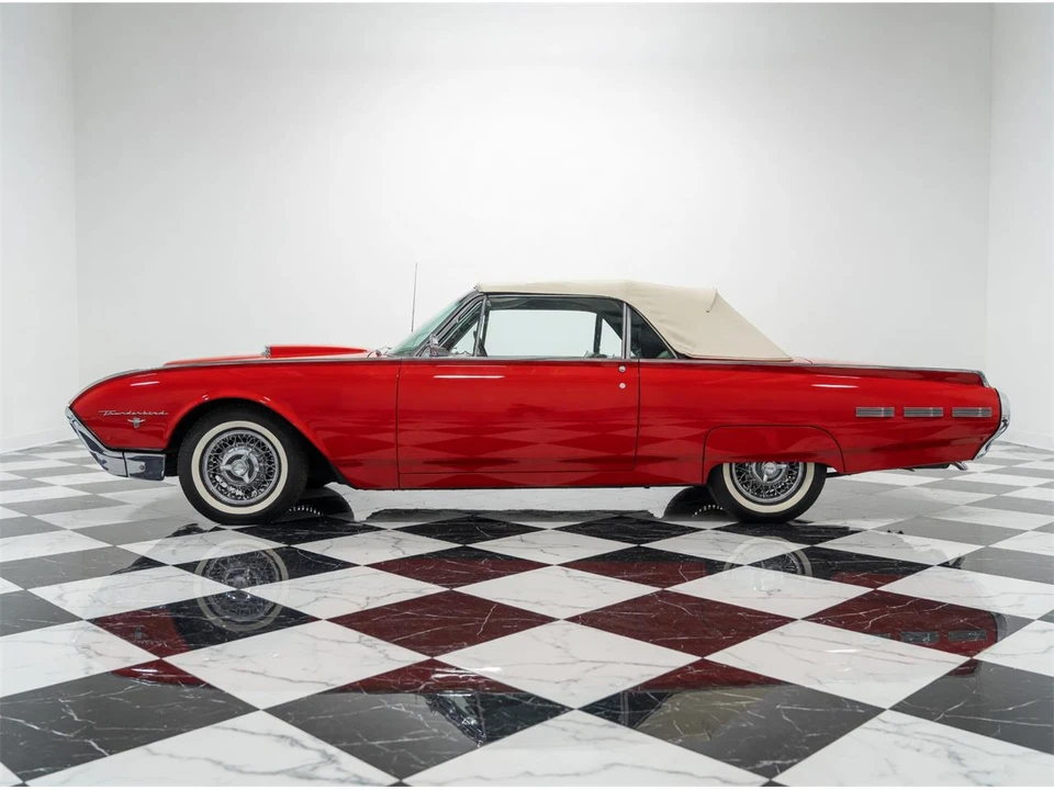1962 Ford Thunderbird 3rd Gen - Image 5 of 15