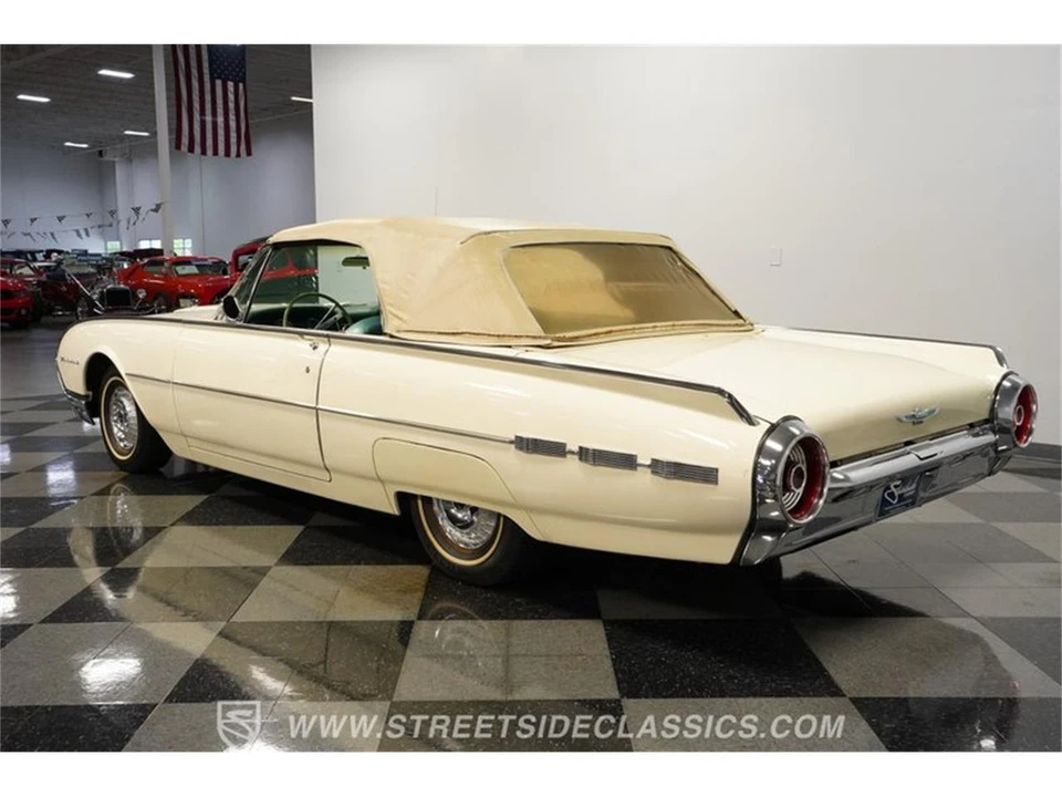 1962 Ford Thunderbird 3rd Gen - Image 8 of 31