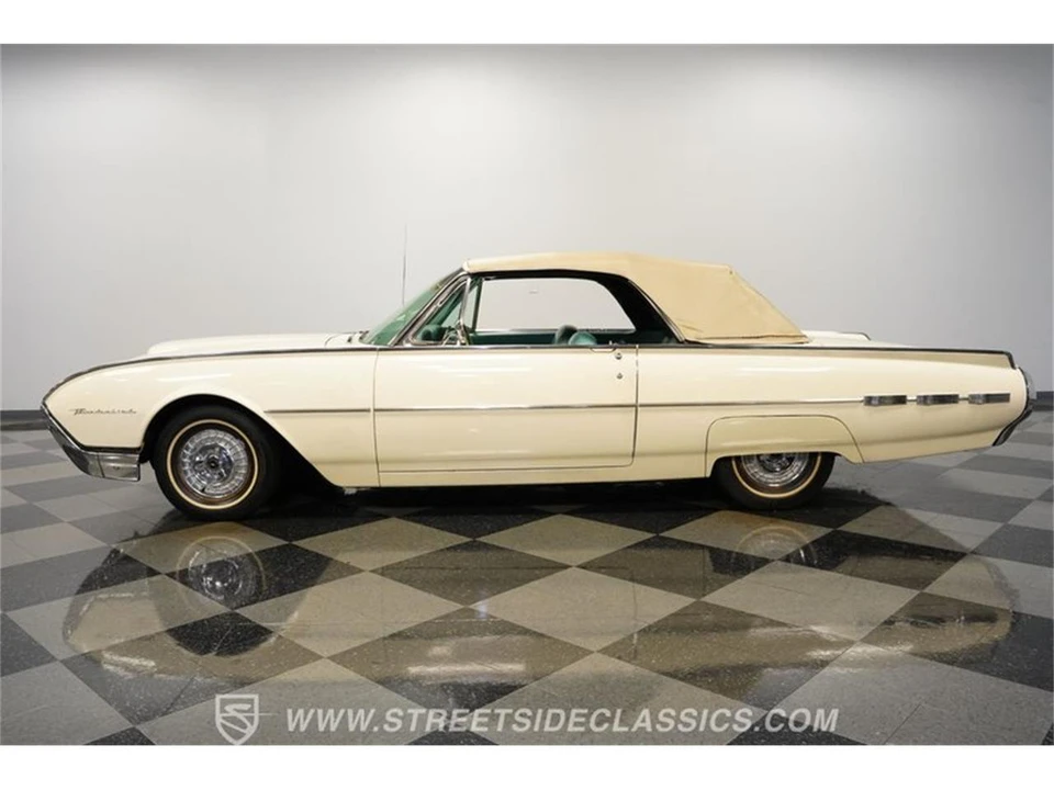 1962 Ford Thunderbird 3rd Gen - Image 6 of 31