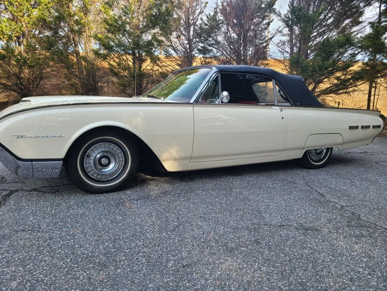 1962 Ford Thunderbird 3rd Gen - Image 8 of 22