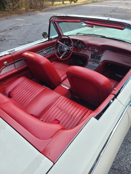 1962 Ford Thunderbird 3rd Gen - Image 16 of 22