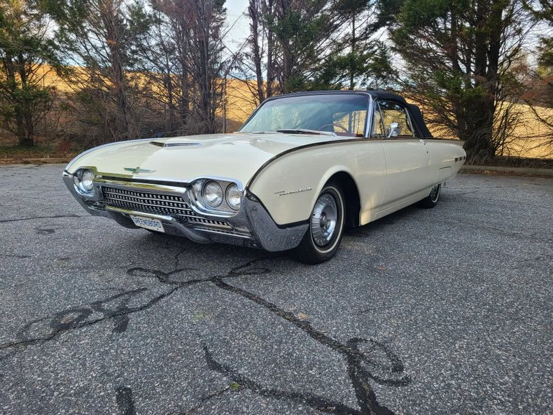 1962 Ford Thunderbird 3rd Gen - Image 3 of 22