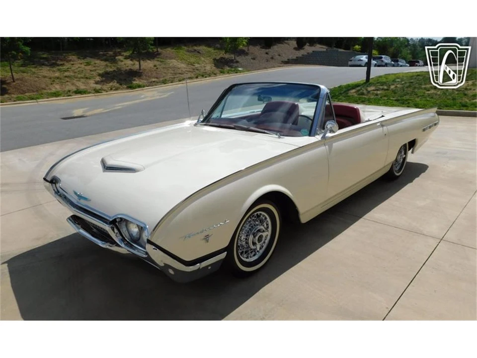 1962 Ford Thunderbird 3rd Gen - Image 6 of 31