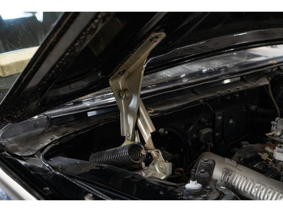 1962 Ford Thunderbird 3rd Gen - Image 23 of 31