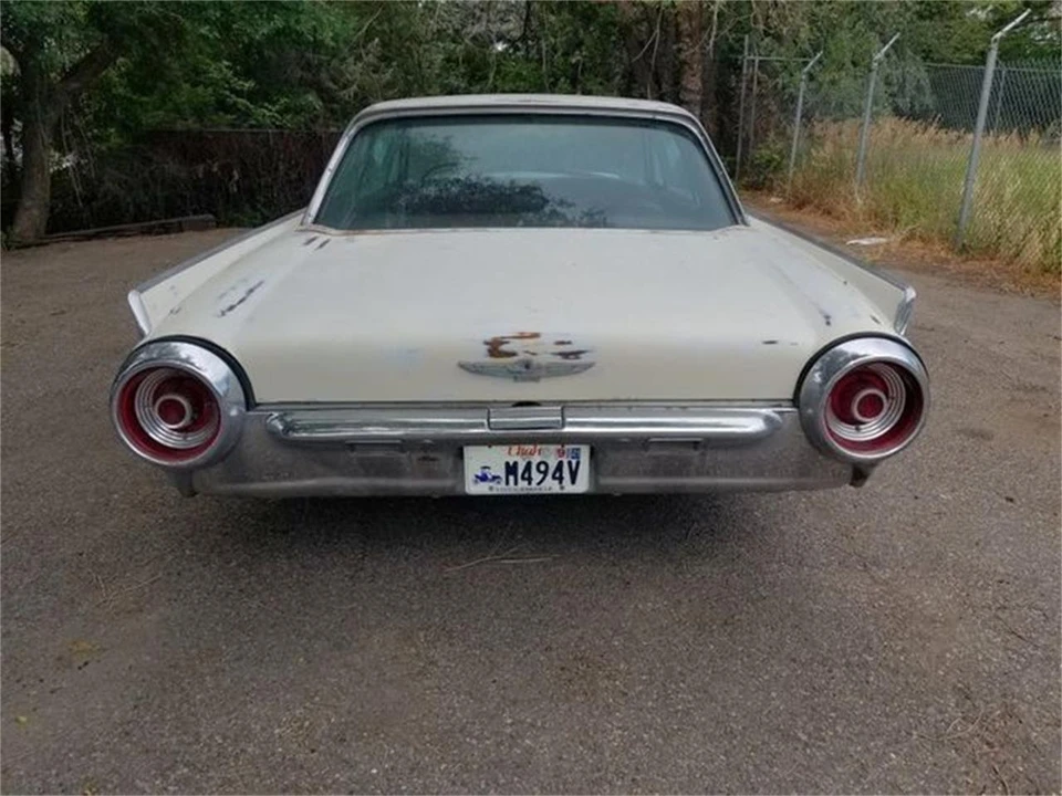 1962 Ford Thunderbird 3rd Gen - Image 5 of 7