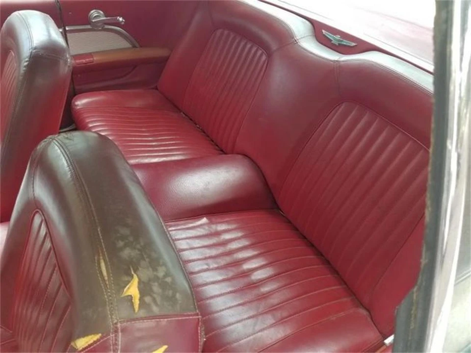 1962 Ford Thunderbird 3rd Gen - Image 4 of 7