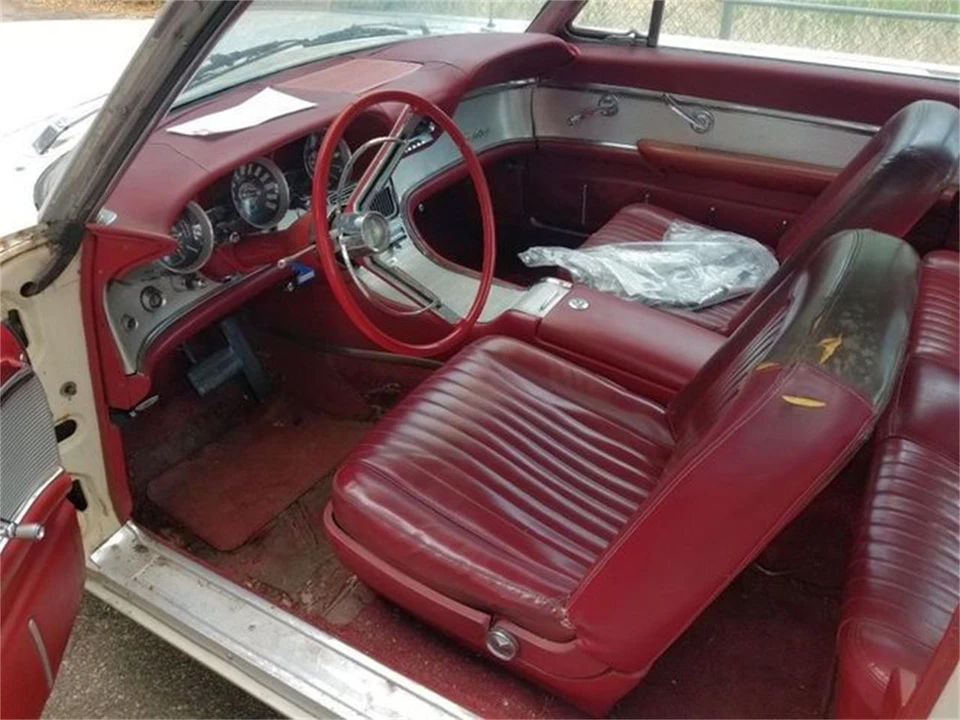1962 Ford Thunderbird 3rd Gen - Image 3 of 7