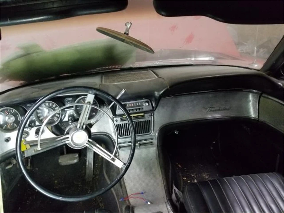 1962 Ford Thunderbird 3rd Gen - Image 15 of 17