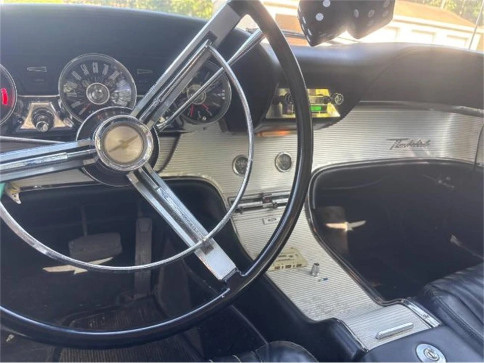 1962 Ford Thunderbird 3rd Gen - Image 6 of 14