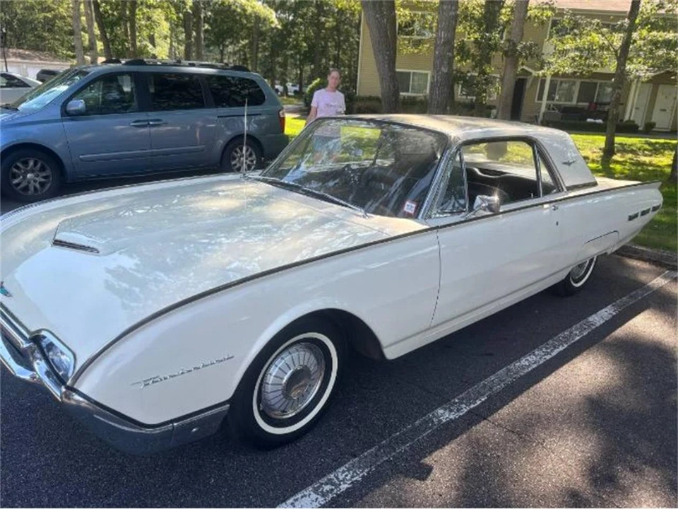 1962 Ford Thunderbird 3rd Gen - Image 8 of 14