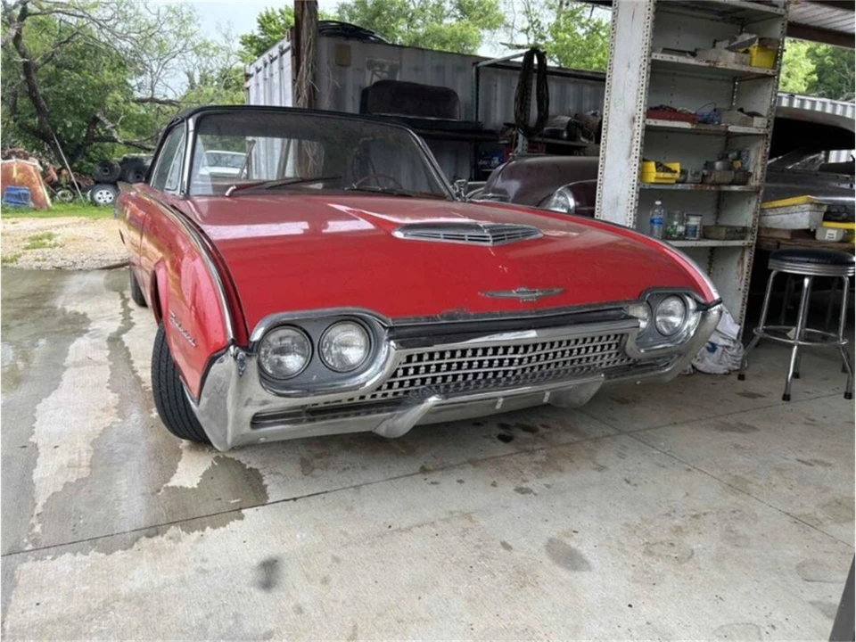 1962 Ford Thunderbird 3rd Gen - Image 3 of 6