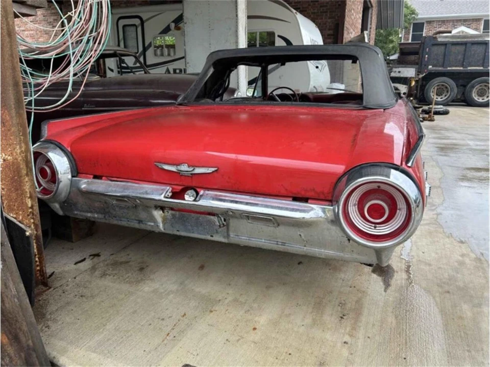 1962 Ford Thunderbird 3rd Gen - Image 4 of 6