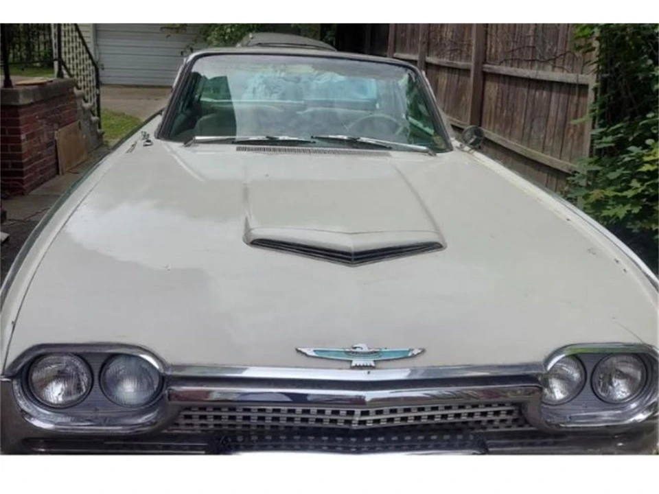 1962 Ford Thunderbird 3rd Gen - Image 7 of 8