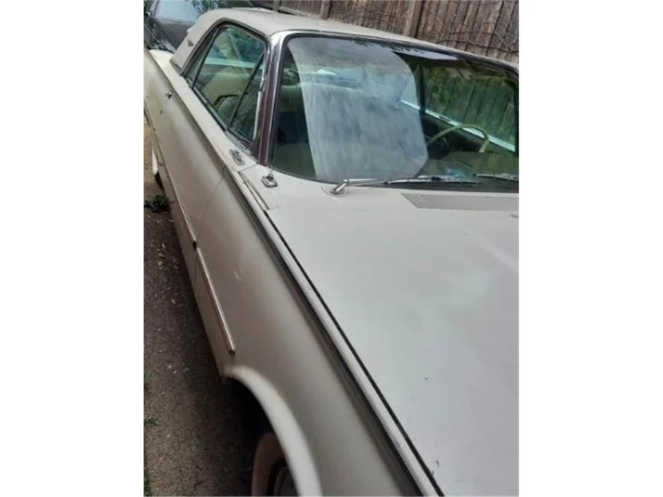 1962 Ford Thunderbird 3rd Gen - Image 6 of 8