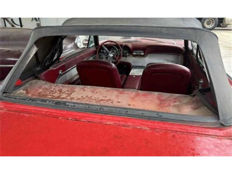 1962 Ford Thunderbird 3rd Gen - Image 14 of 20