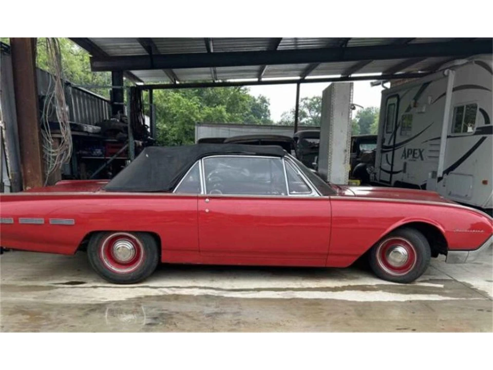 1962 Ford Thunderbird 3rd Gen - Image 15 of 20