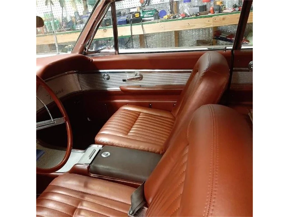 1962 Ford Thunderbird 3rd Gen - Image 9 of 14
