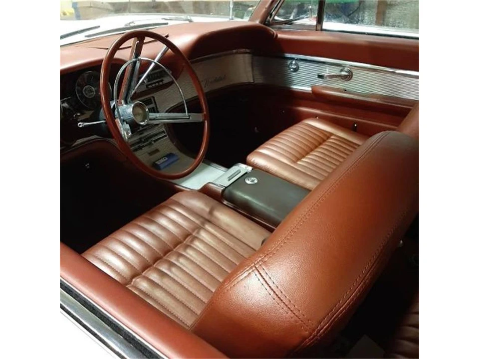 1962 Ford Thunderbird 3rd Gen - Image 7 of 14