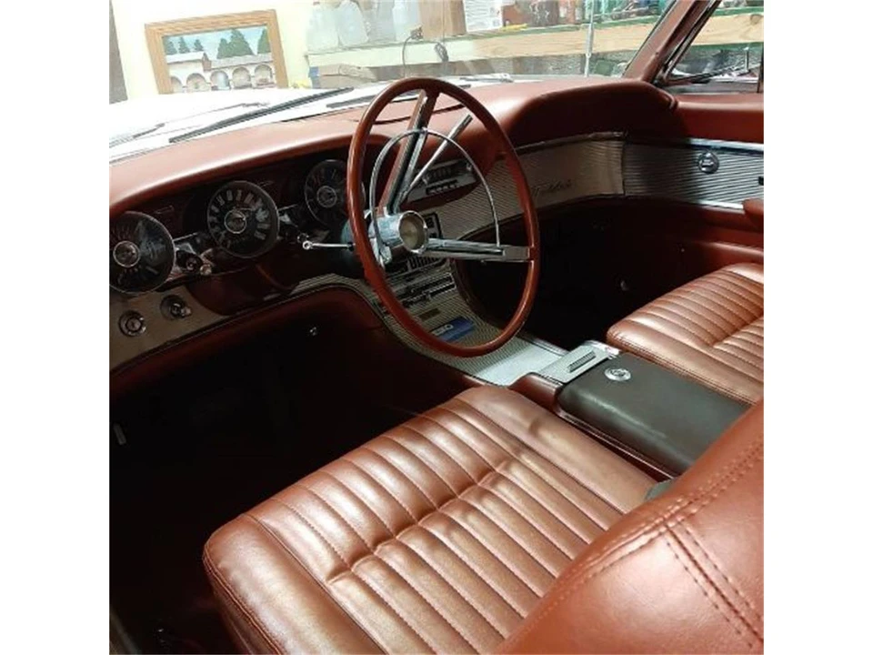 1962 Ford Thunderbird 3rd Gen - Image 13 of 14