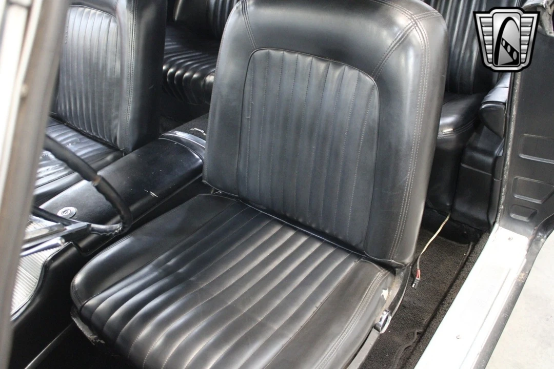 1962 Ford Thunderbird 3rd Gen - Image 19 of 21