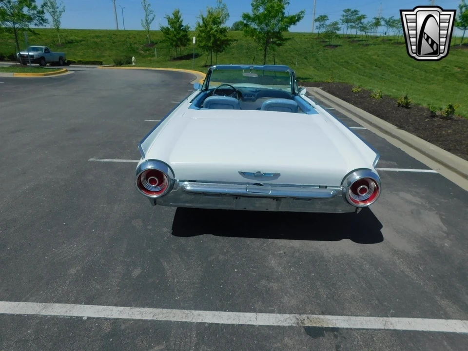 1962 Ford Thunderbird 3rd Gen - Image 9 of 21