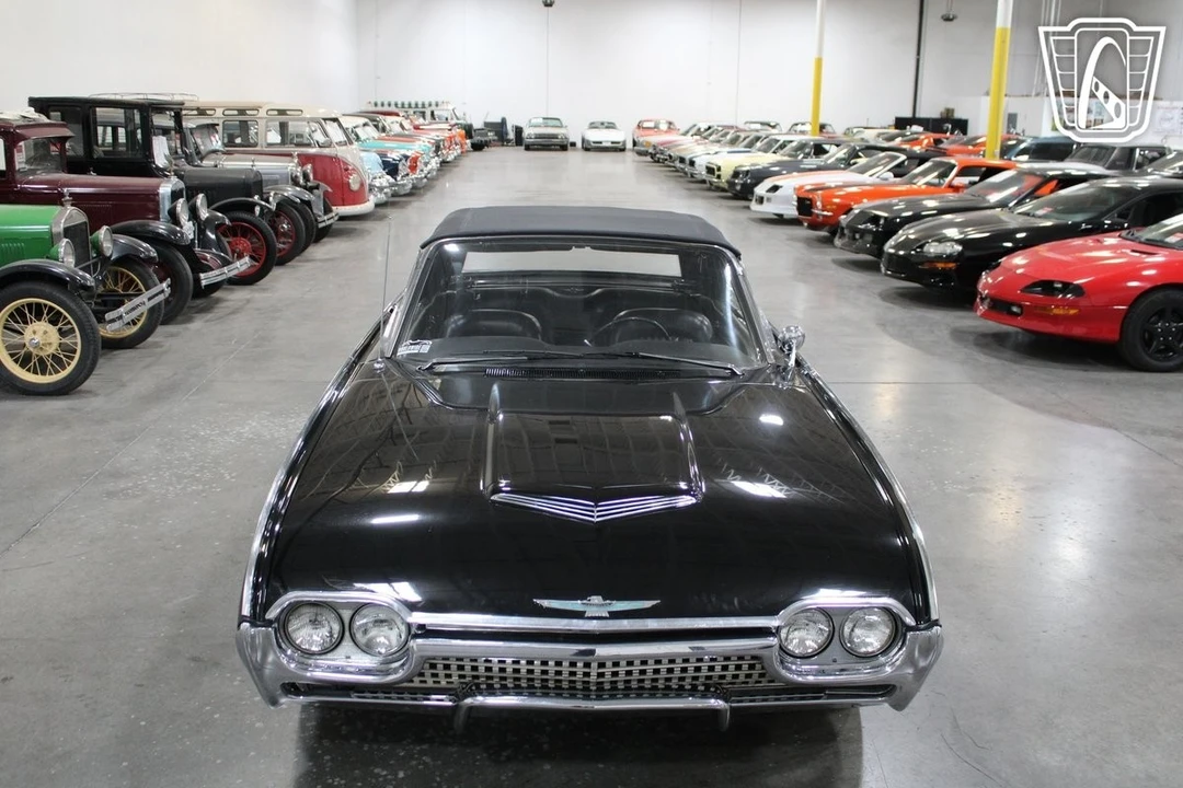 1962 Ford Thunderbird 3rd Gen - Image 7 of 21