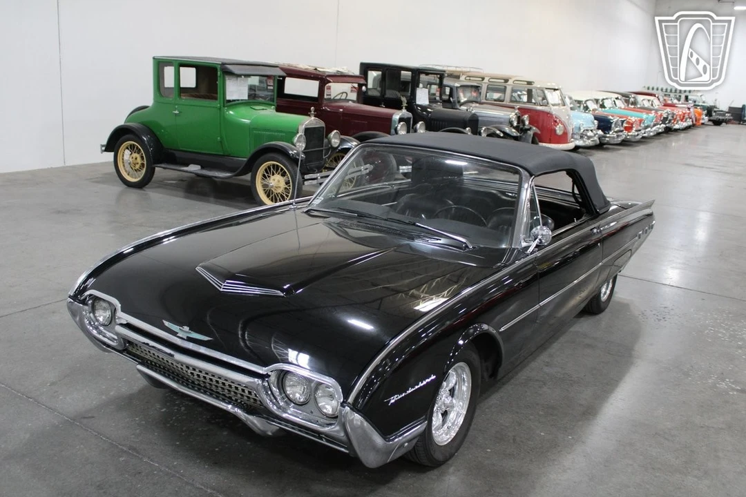 1962 Ford Thunderbird 3rd Gen - Image 8 of 21