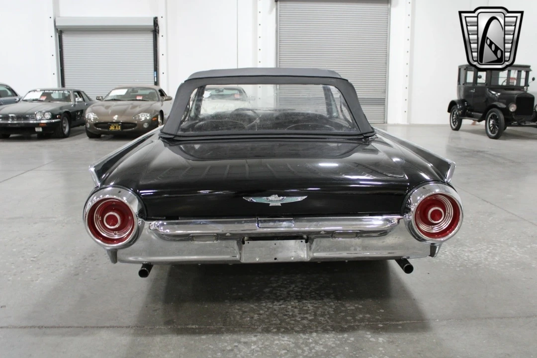 1962 Ford Thunderbird 3rd Gen - Image 5 of 12