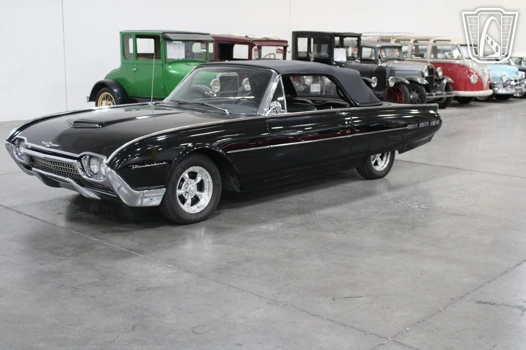 1962 Ford Thunderbird 3rd Gen - Image 3 of 21