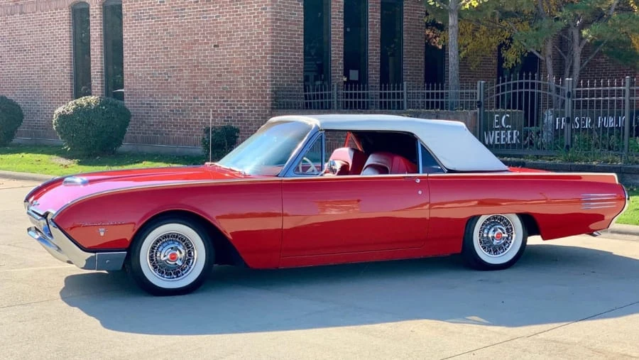 1962 Ford Thunderbird 3rd Gen - Image 2 of 18