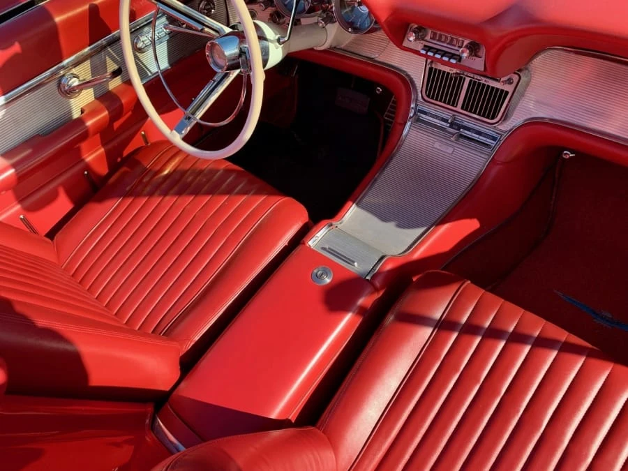 1962 Ford Thunderbird 3rd Gen - Image 8 of 18