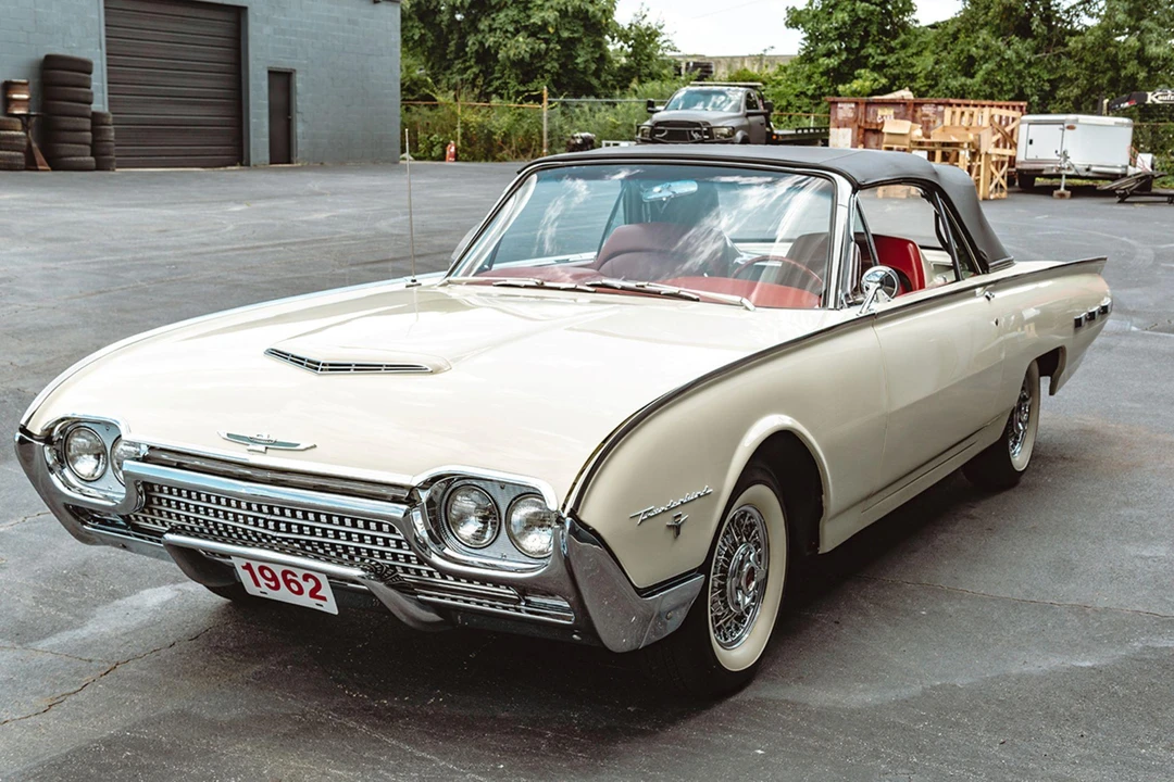 1962 Ford Thunderbird 3rd Gen - Image 3 of 31