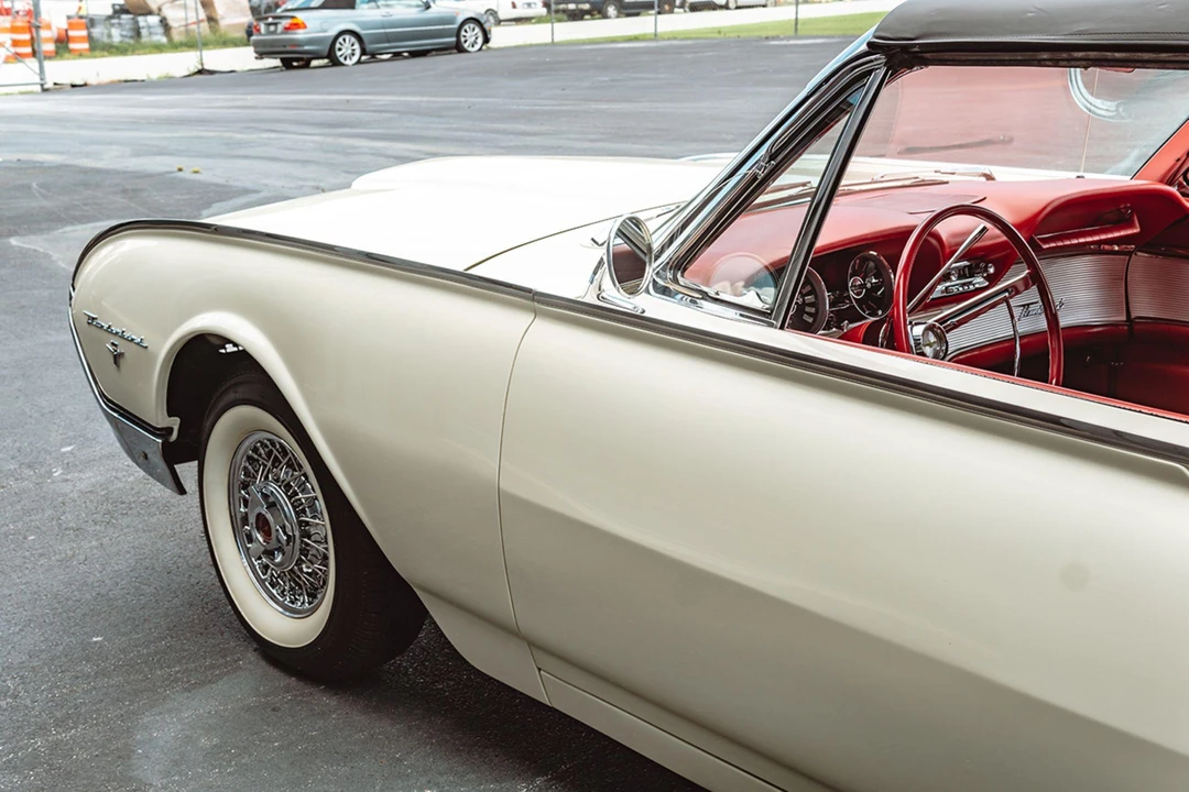 1962 Ford Thunderbird 3rd Gen - Image 21 of 31