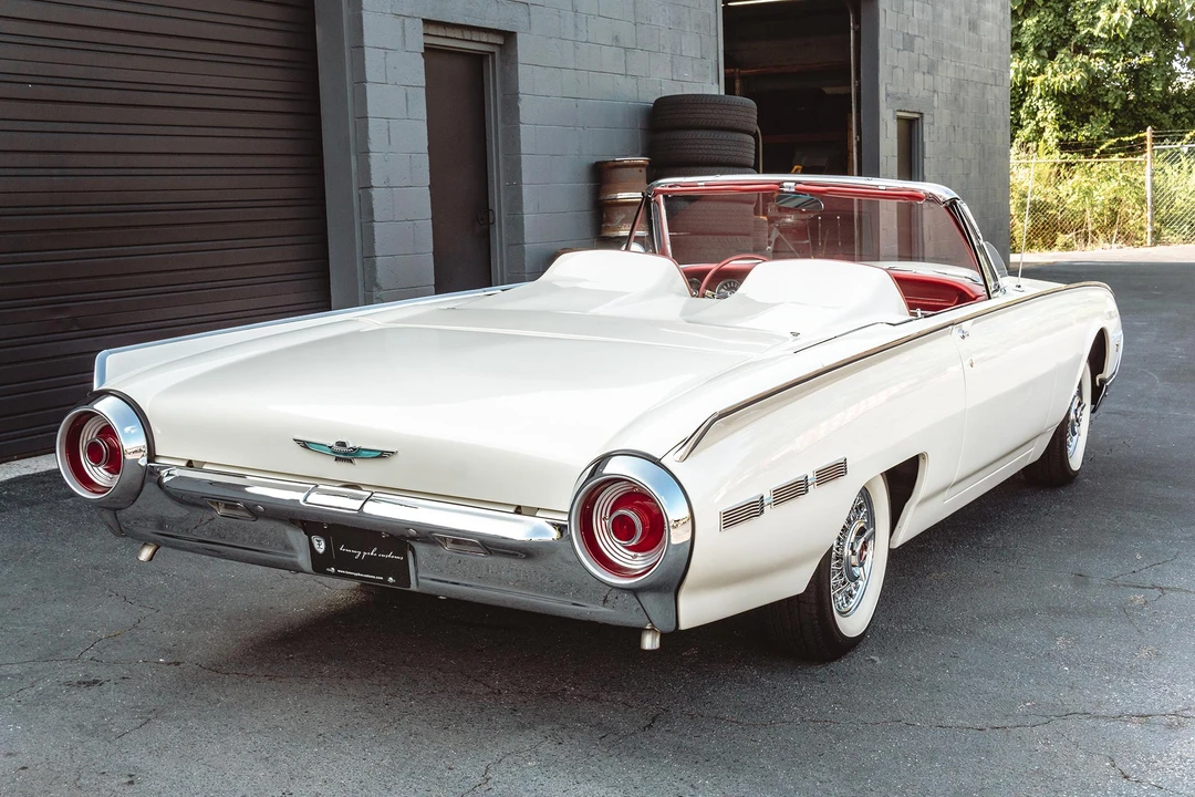 1962 Ford Thunderbird 3rd Gen - Image 8 of 31