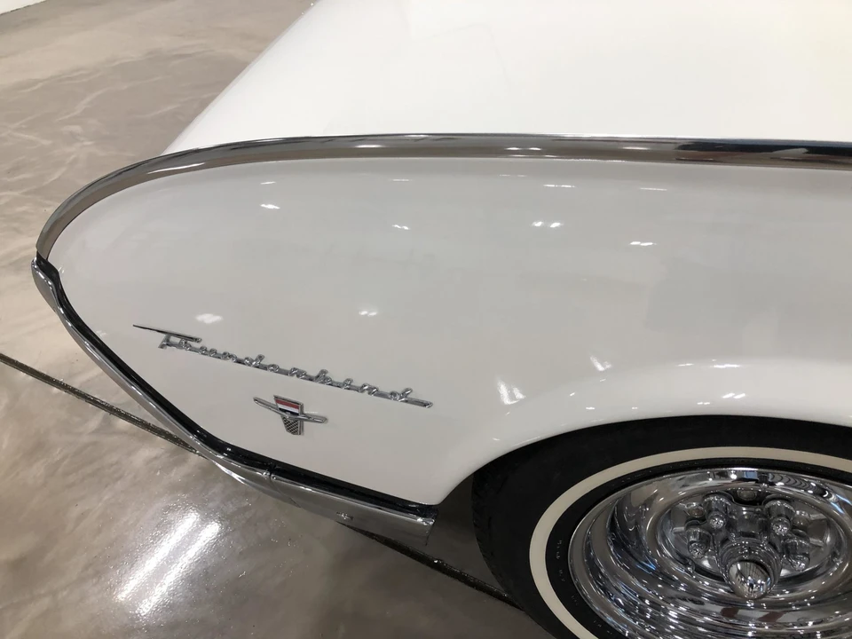 1962 Ford Thunderbird 3rd Gen - Image 21 of 31