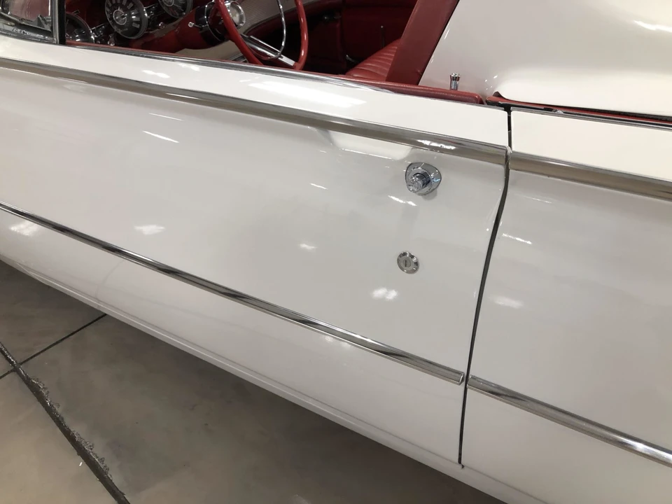 1962 Ford Thunderbird 3rd Gen - Image 26 of 31