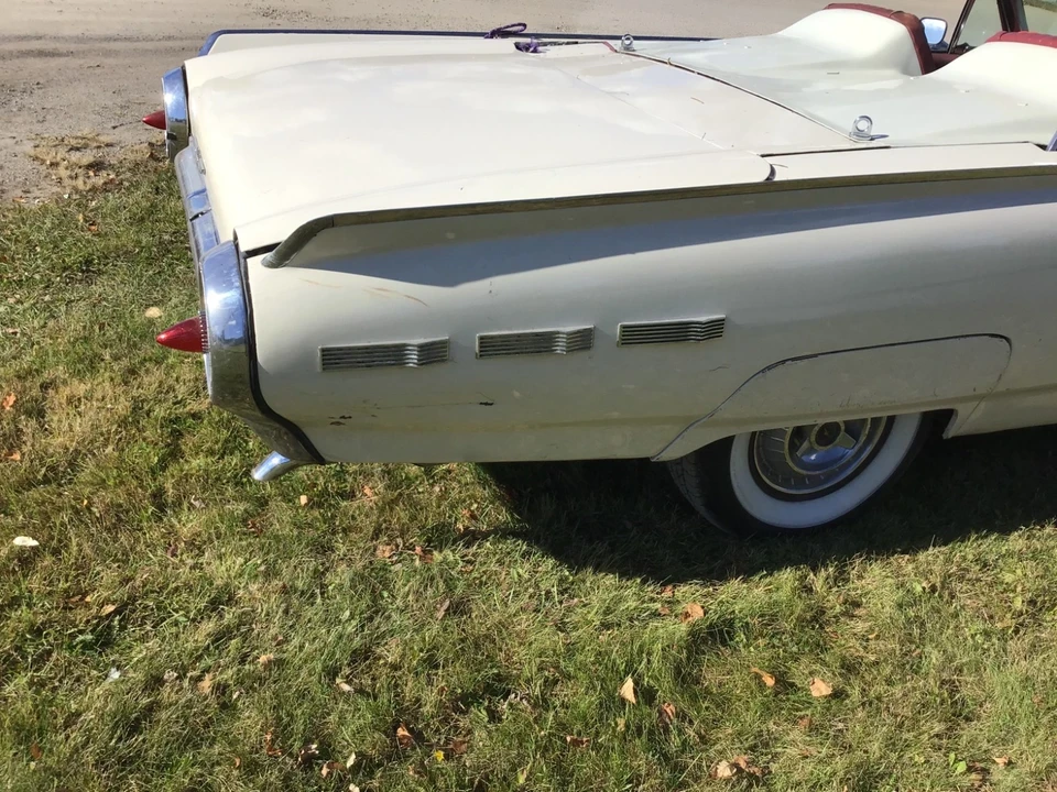 1962 Ford Thunderbird 3rd Gen - Image 7 of 21