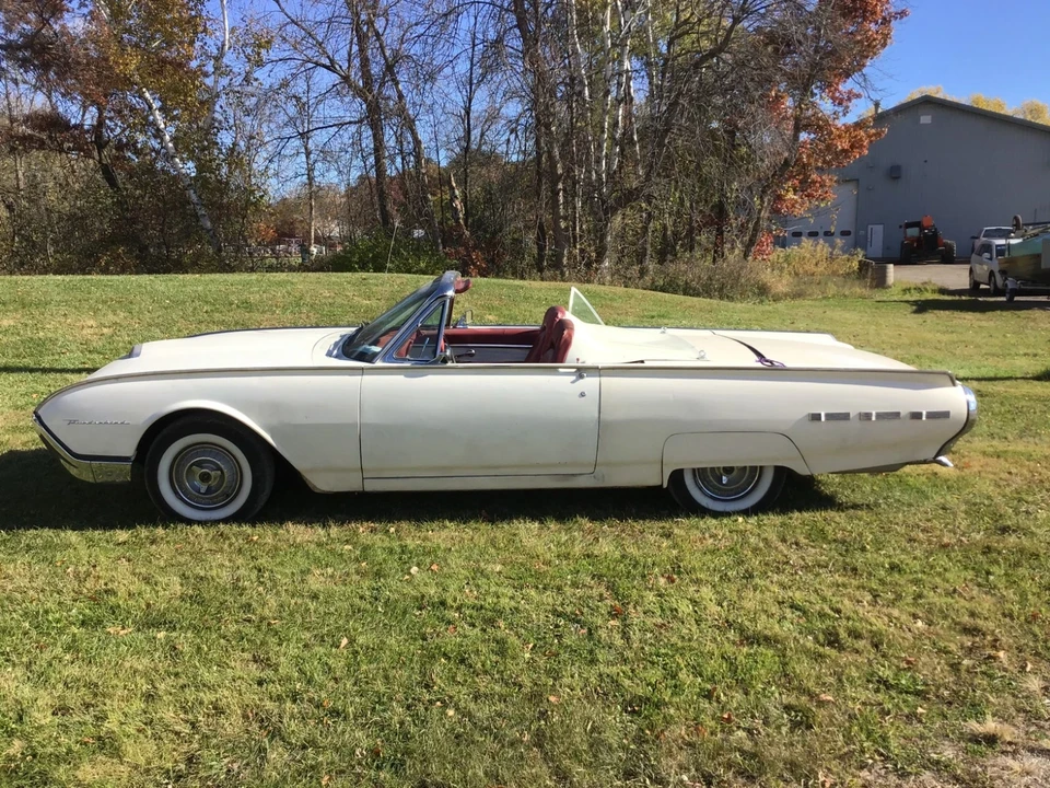 1962 Ford Thunderbird 3rd Gen - Image 6 of 21